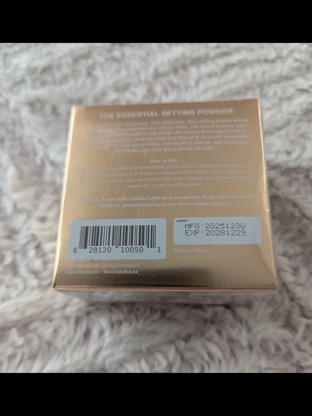 NWT BISHA The Essential Setting Powder